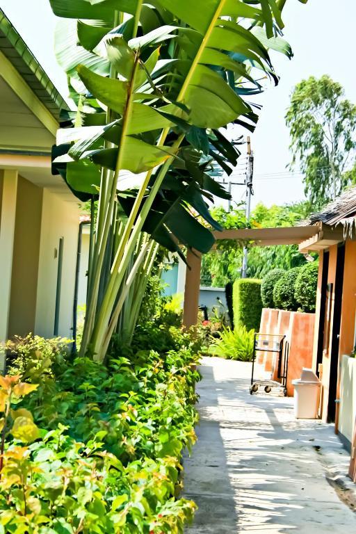 Garden Hills Villa Resort Cha-Am Exterior photo